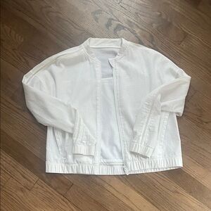 Lululemon Convertible White Textured Jacket